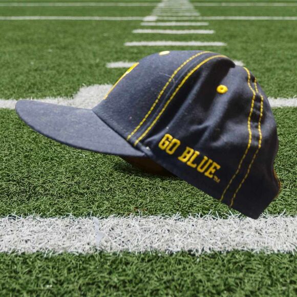 New Men's Michigan Wolverines Football Baseball Hat Cap NCAA Snap Size OSFM - Picture 2 of 3